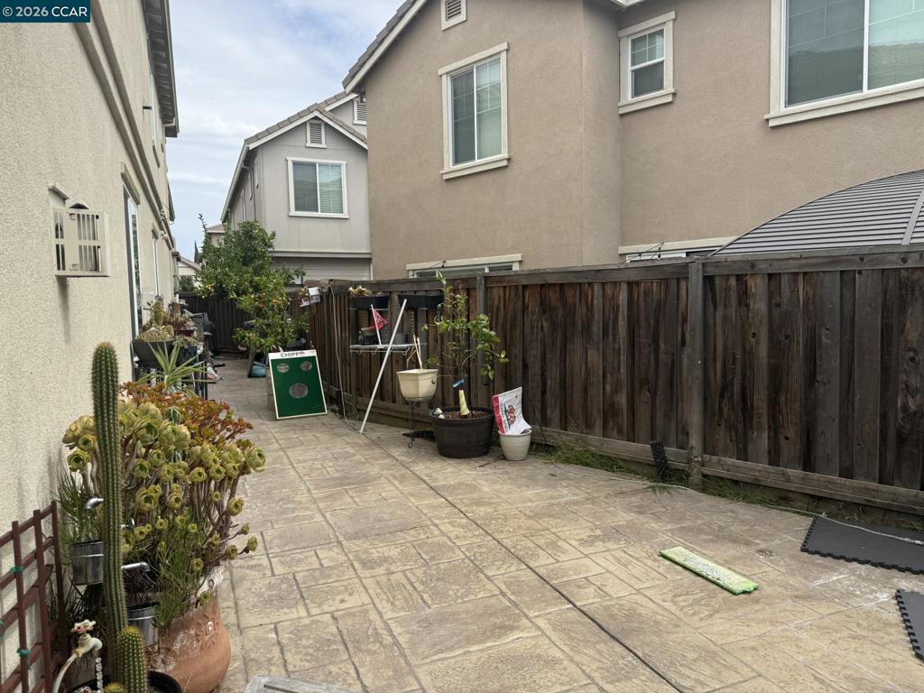 53 Halsey Ct Property Photo 16