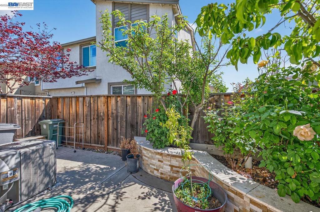 4176 Healdsburg Way Property Photo 37