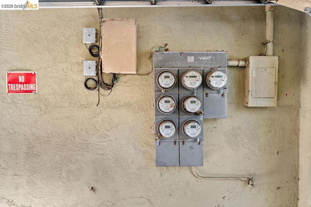 2427 Mckinley Ave Property Photo 8