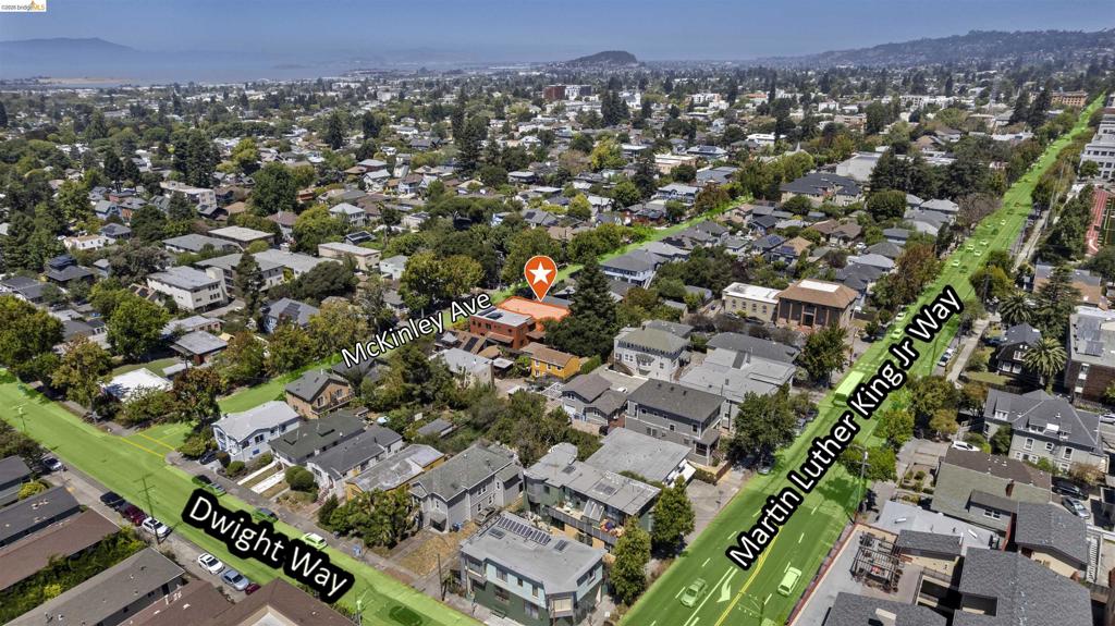 2427 Mckinley Ave Property Photo 44