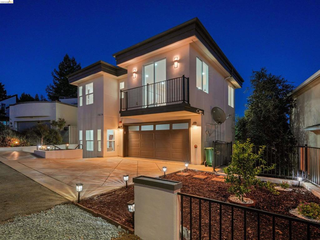 7026 Devon Way Property Photo 1
