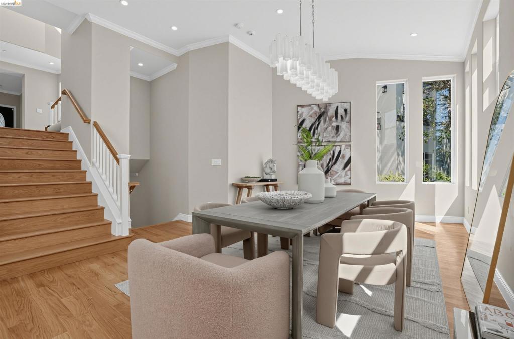 7026 Devon Way Property Photo 18