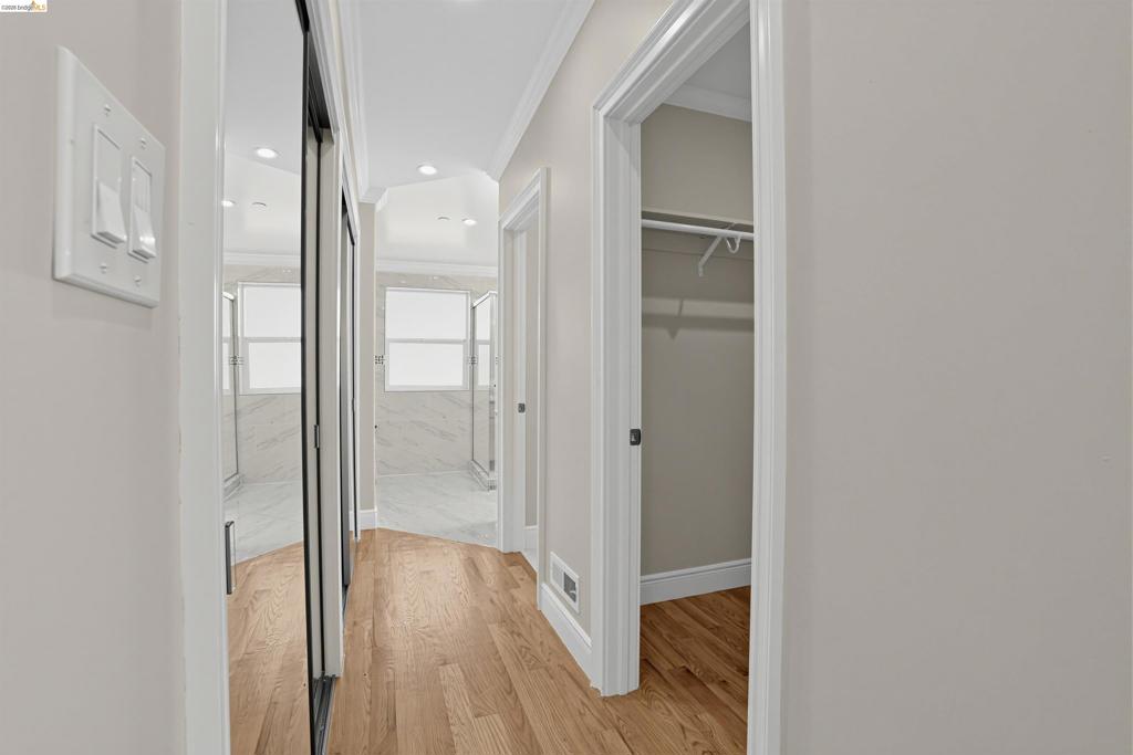 7026 Devon Way Property Photo 21