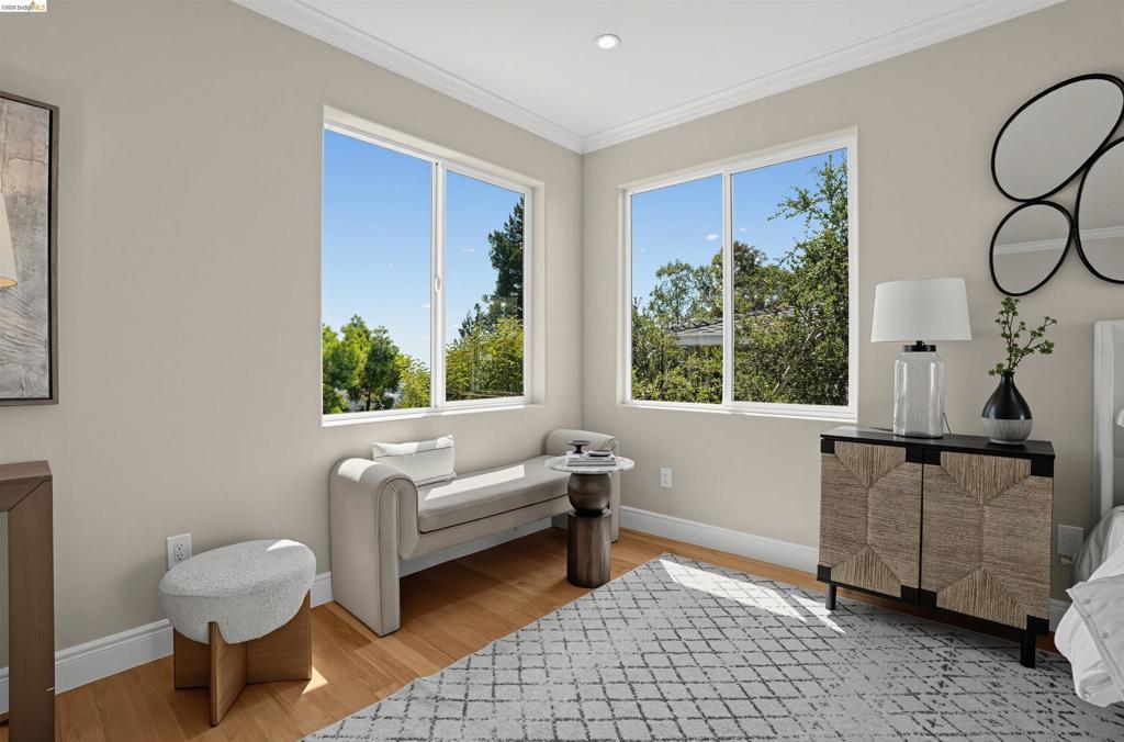7026 Devon Way Property Photo 27