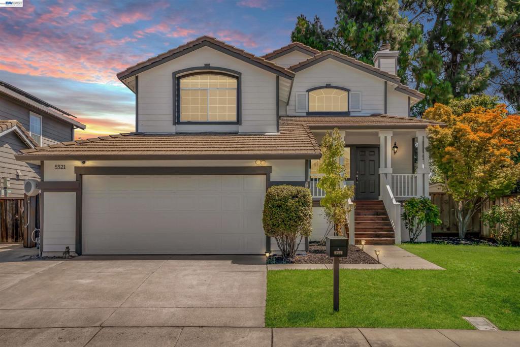 5521 Crimson Cir