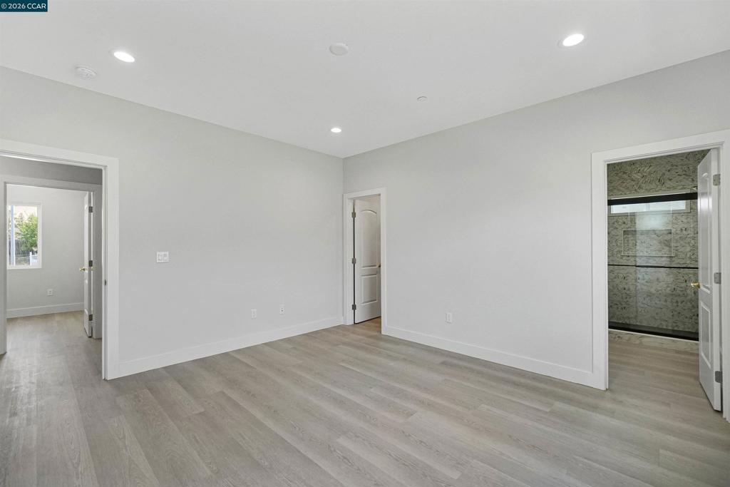 2102 Paige Ct Property Photo 27