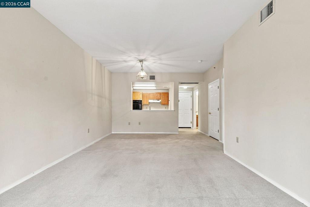 1840 Tice Creek Dr 2245 Property Photo 11