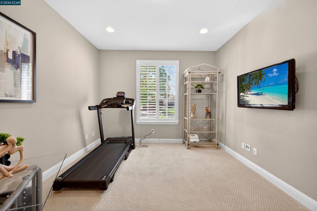 6 Tullach Pl Property Photo 12