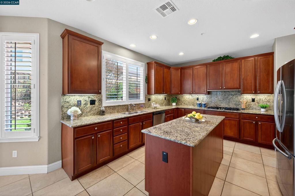 6 Tullach Pl Property Photo 21