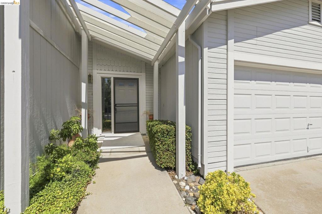 12730 Tulip Ct #12 Property Photo 3