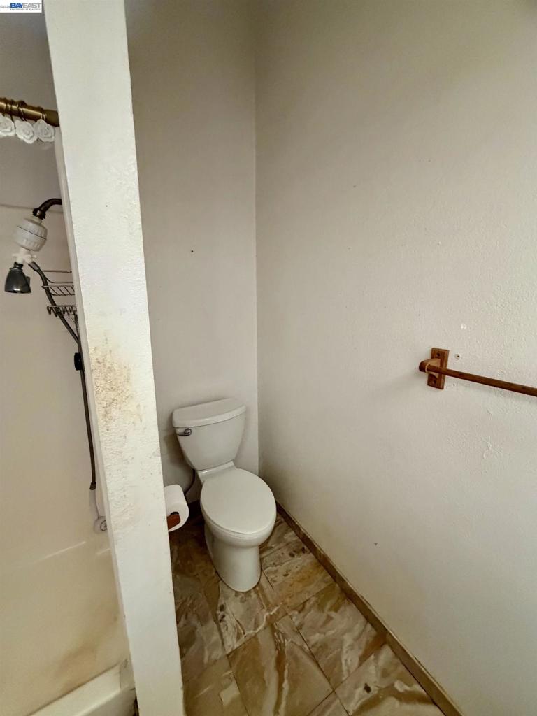 2061 Eilene Dr Property Photo 18