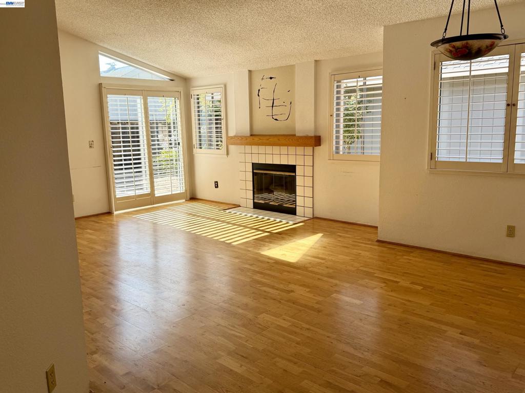 2061 Eilene Dr Property Photo 27