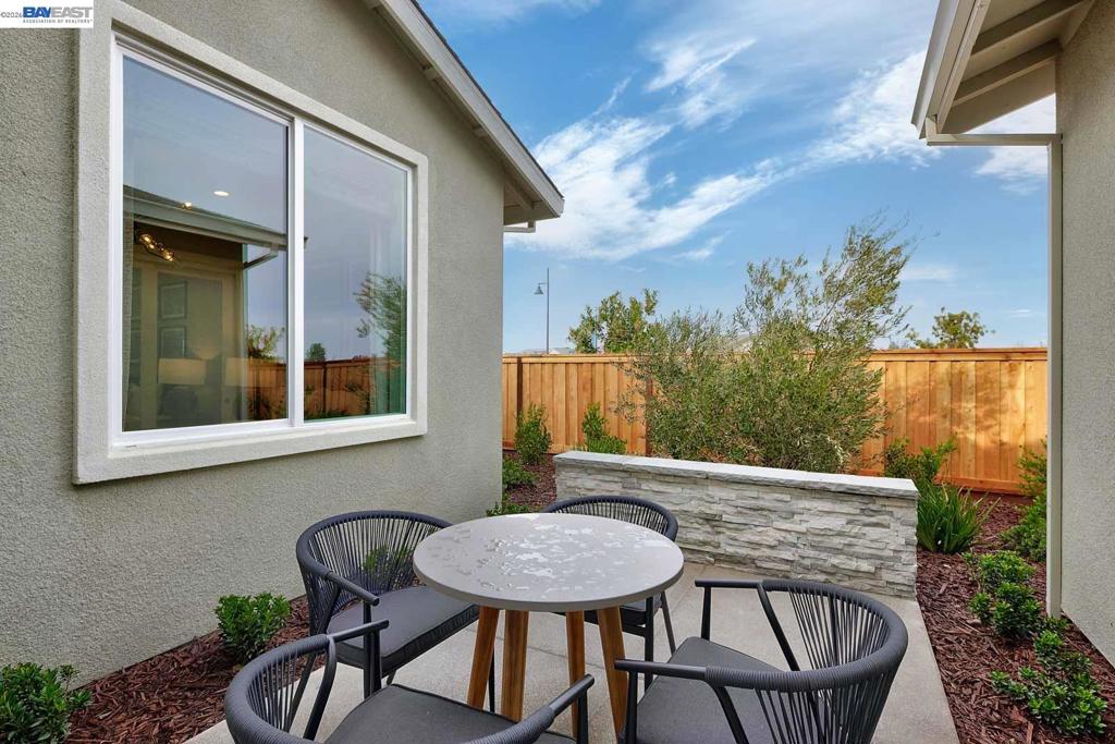 1288 Parkcrest Circle Property Photo 76