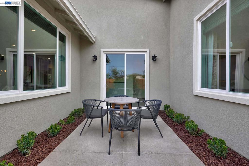 1288 Parkcrest Circle Property Photo 79