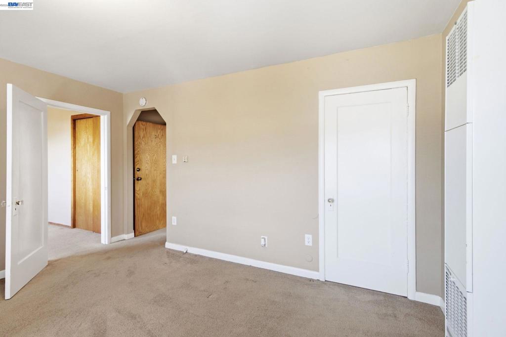 1718 Alameda Ave Property Photo 9