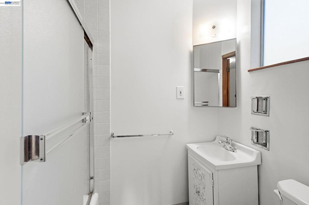 1718 Alameda Ave Property Photo 16