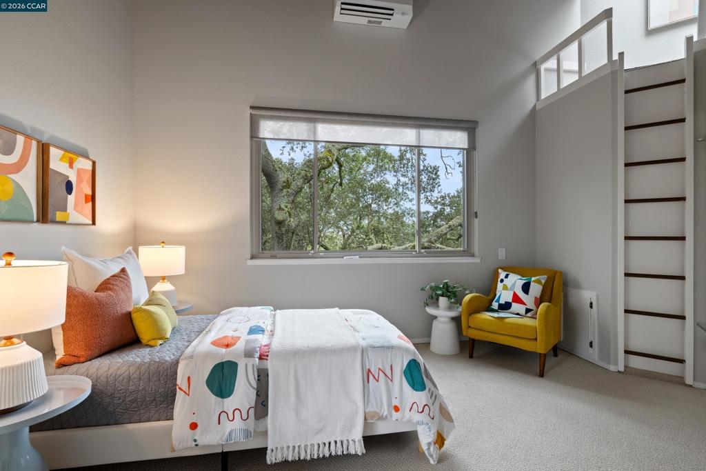 2 Leeward Glen Property Photo 21