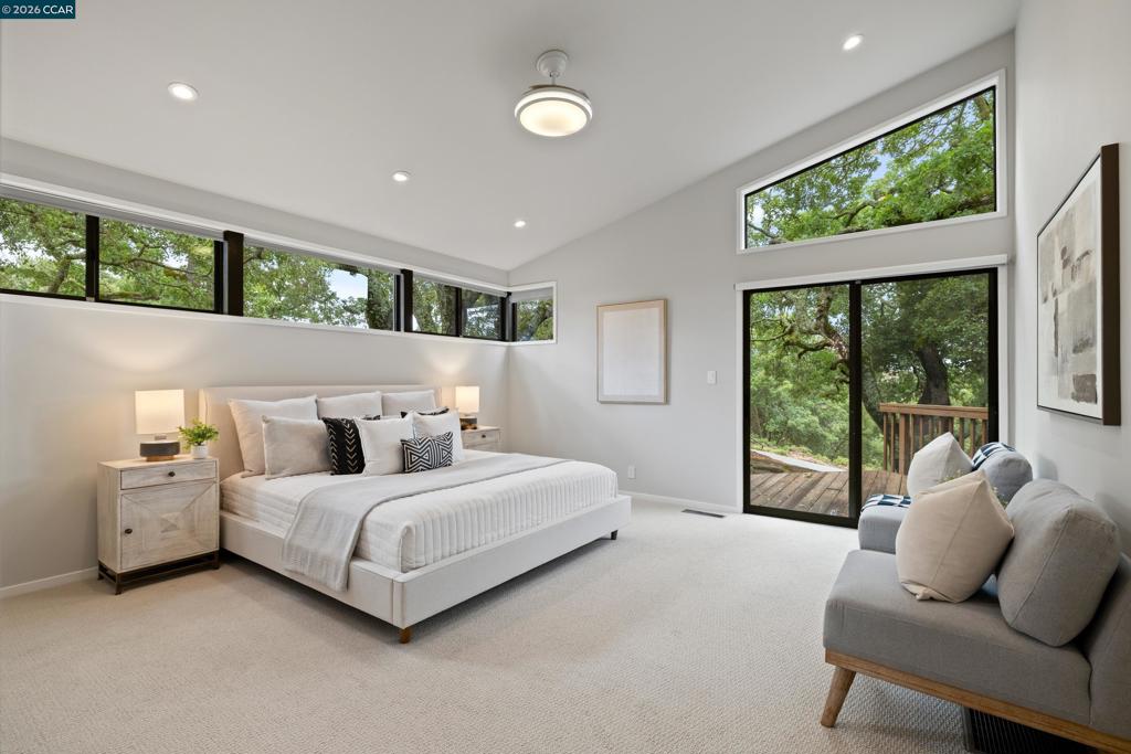 2 Leeward Glen Property Photo 23