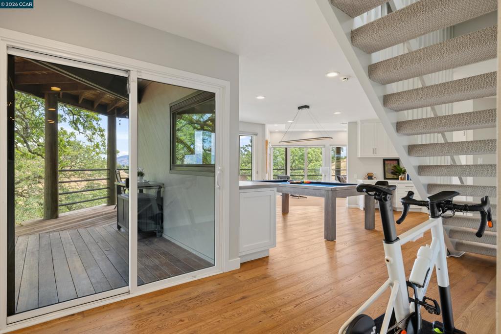 2 Leeward Glen Property Photo 28