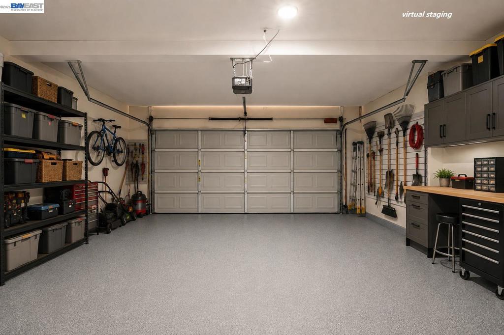 2600 Yorkshire Dr Property Photo 33