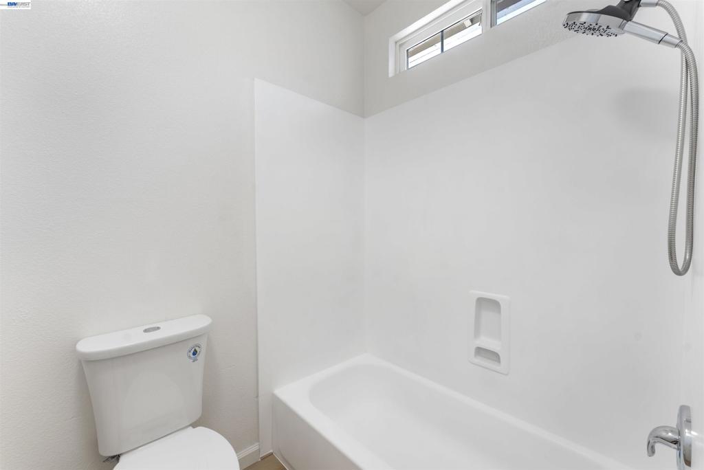 2600 Yorkshire Dr Property Photo 79