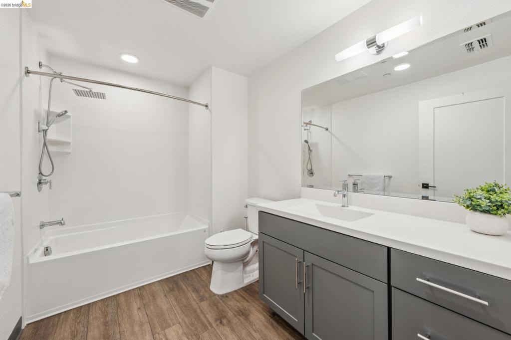 10300 San Pablo Ave 203 Property Photo 29