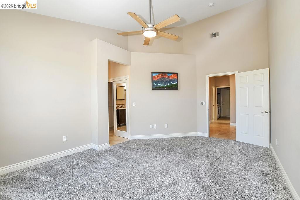 4464 Cove Ln Property Photo 19