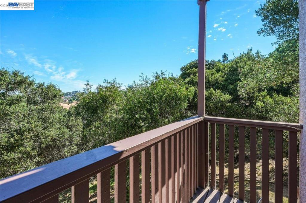 27468 Hayward Blvd Property Photo 24