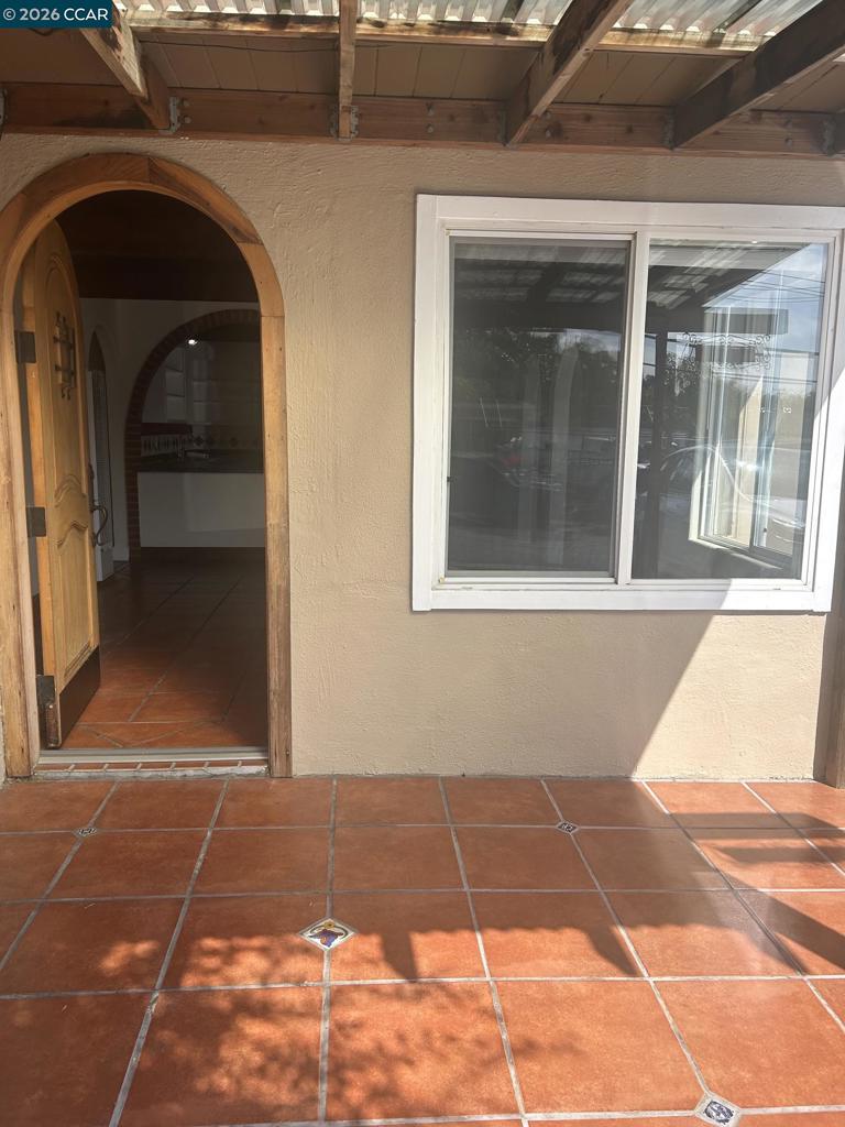 1075 Rachel Rd Property Photo 2