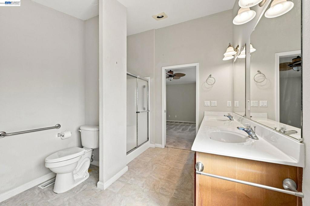 29020 Berkeley Property Photo 30