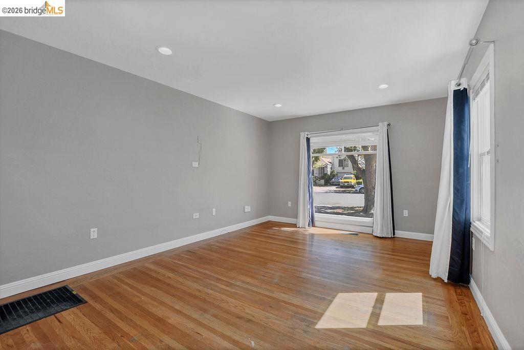 875 Central Avenue Property Photo 6