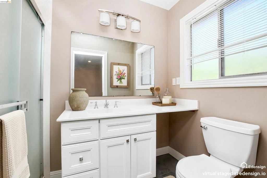 875 Central Avenue Property Photo 19