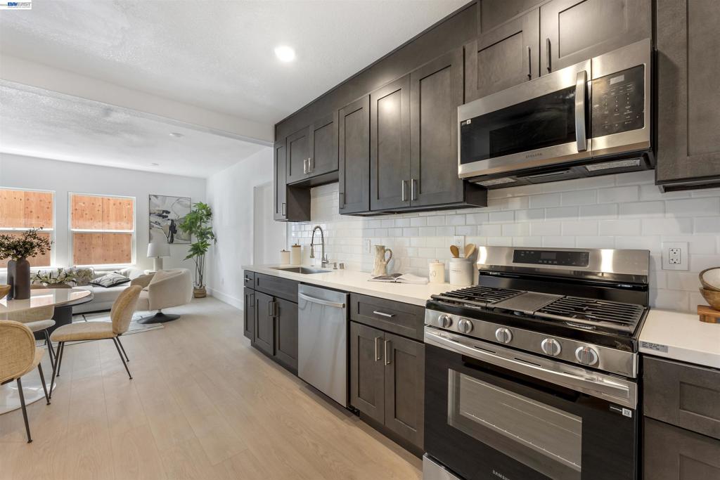 1818 Milvia St Property Photo 15