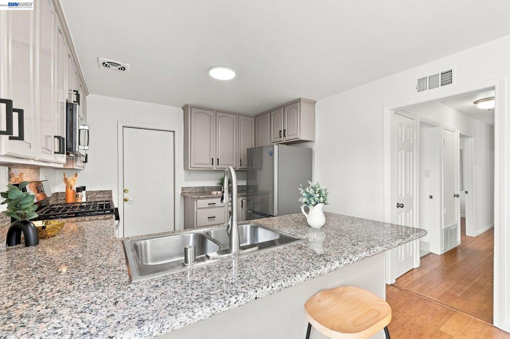41418 Erma Avenue Property Photo 9