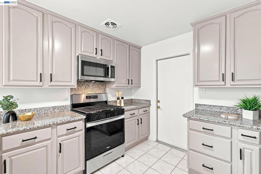 41418 Erma Avenue Property Photo 11