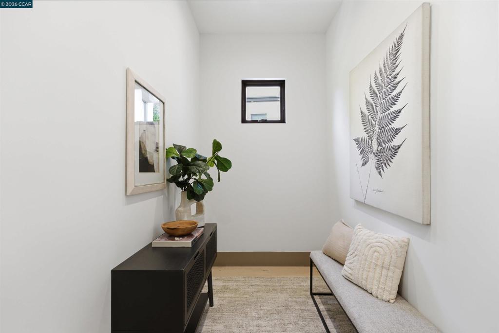 11 Bigleaf Road Property Photo 17