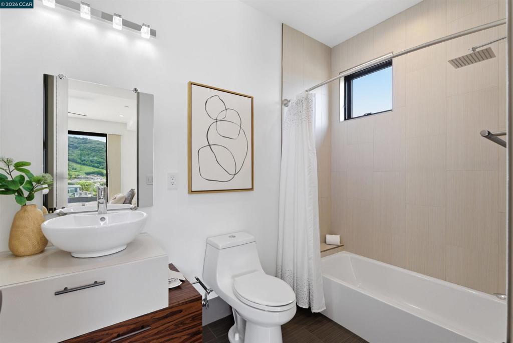 11 Bigleaf Road Property Photo 25