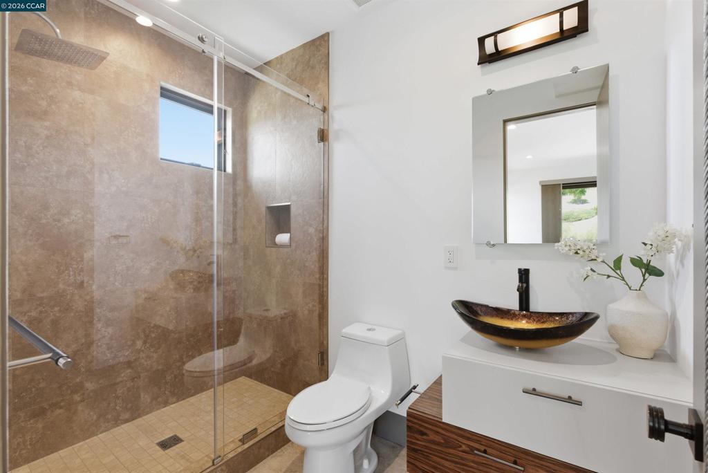 11 Bigleaf Road Property Photo 27