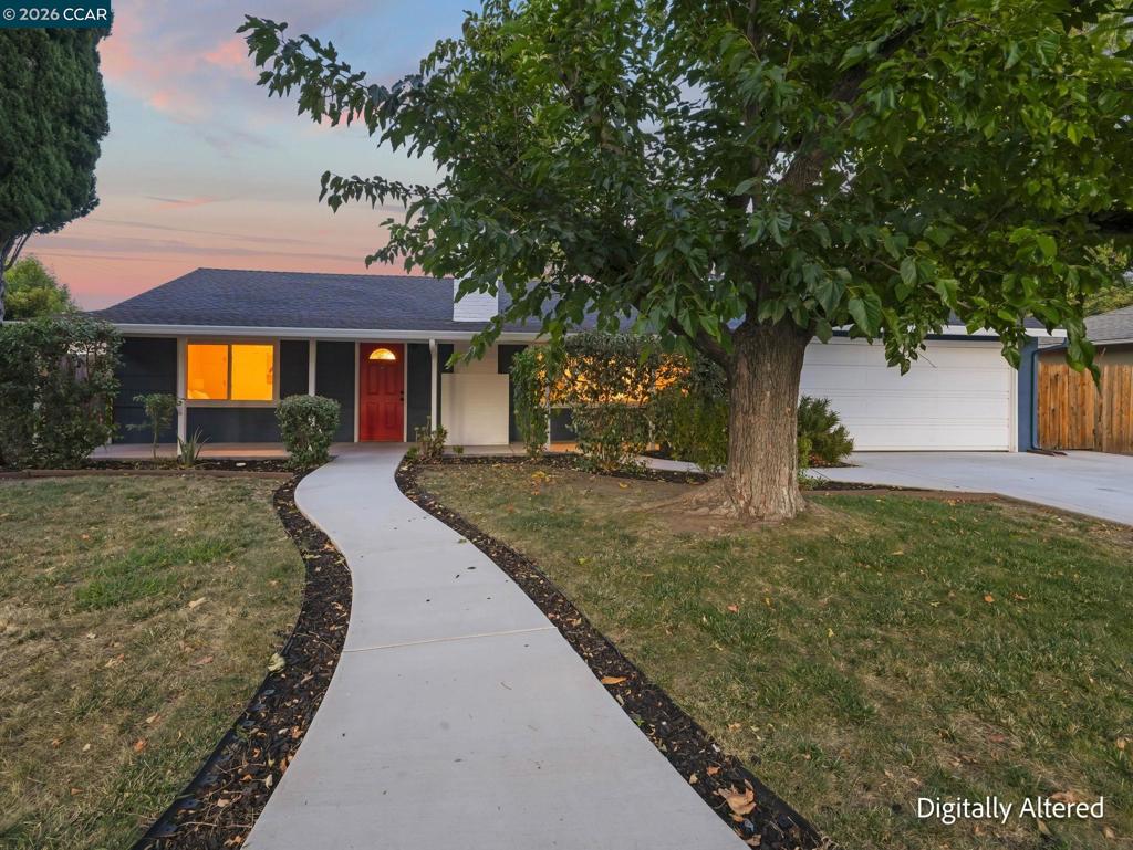1555 Violet Way Property Photo 1
