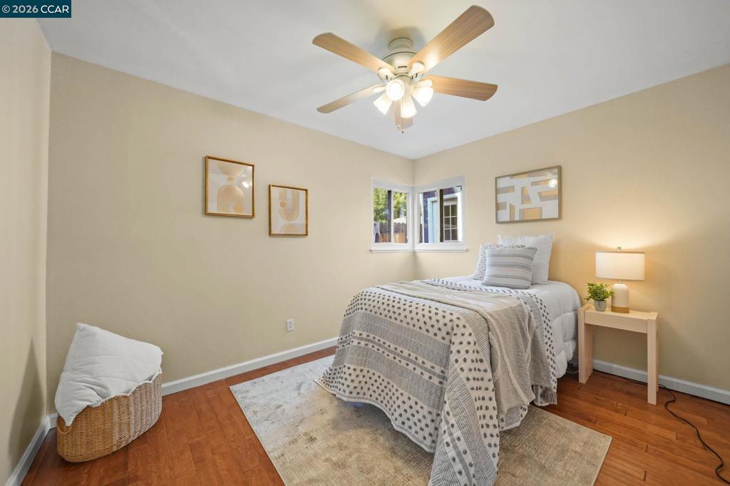 1555 Violet Way Property Photo 19