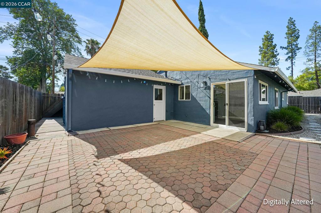 1555 Violet Way Property Photo 42