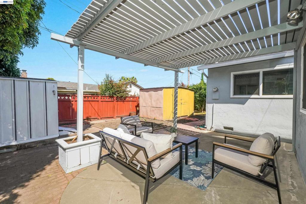 25353 Calaroga Ave Property Photo 35