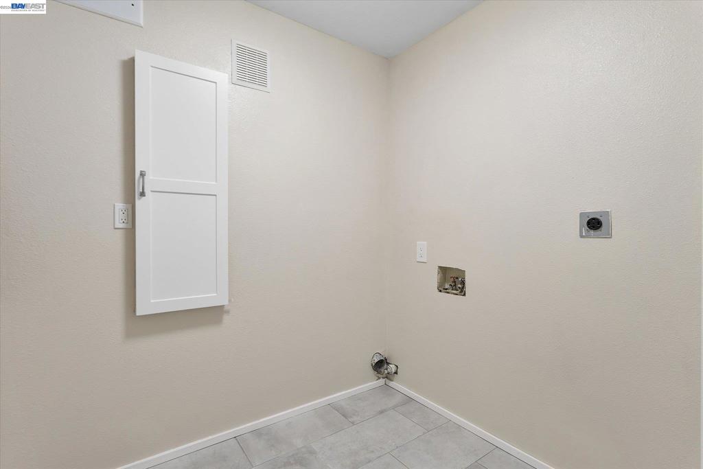 7081 Elverton Dr Property Photo 64