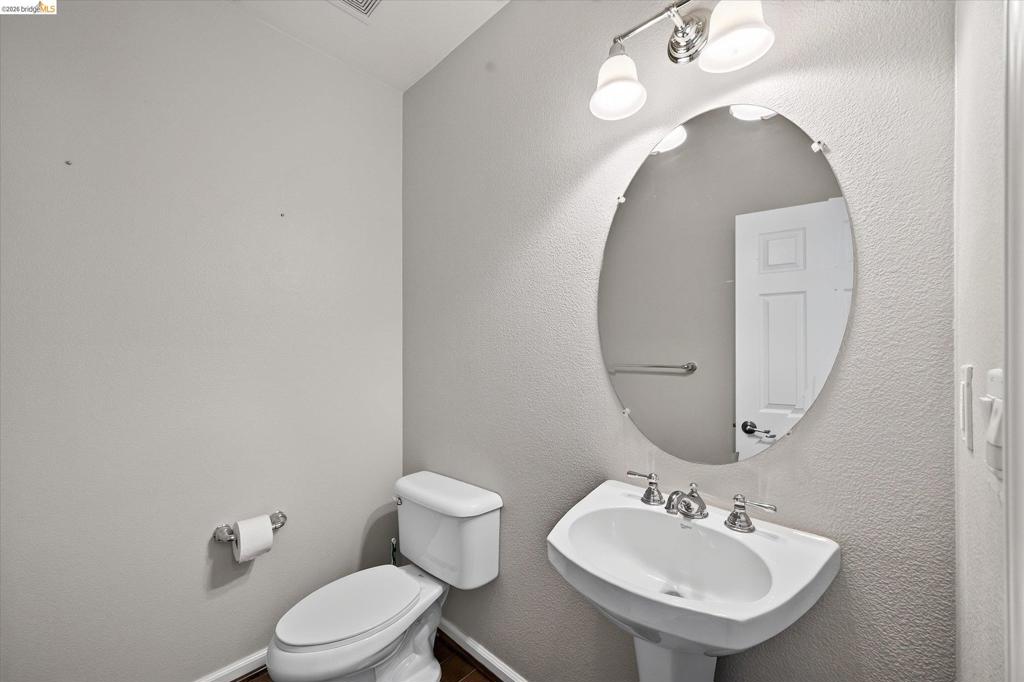 463 Blue Flax Ct Property Photo 25