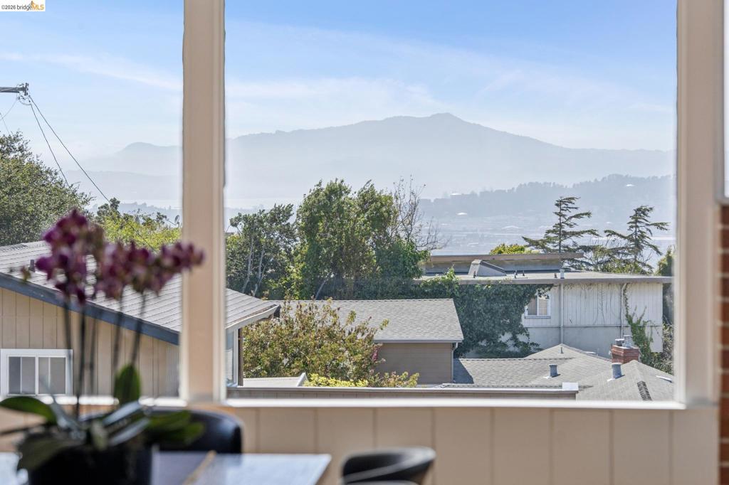 2740 Arlington Blvd Property Photo 13
