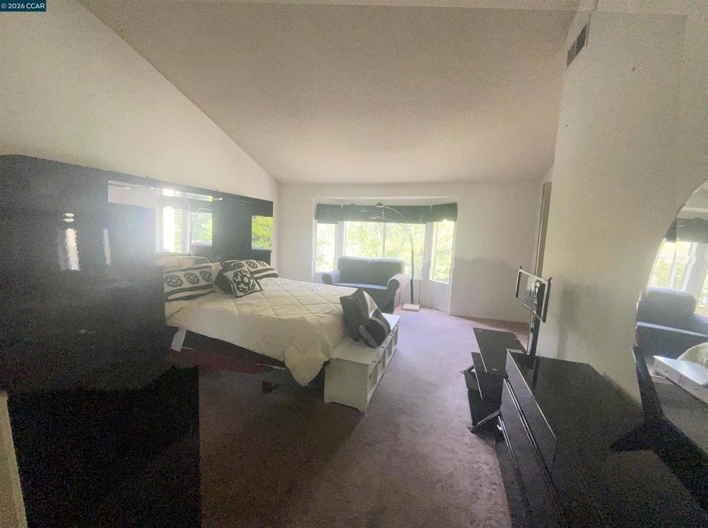 2121 Vale Rd 15 Property Photo 15
