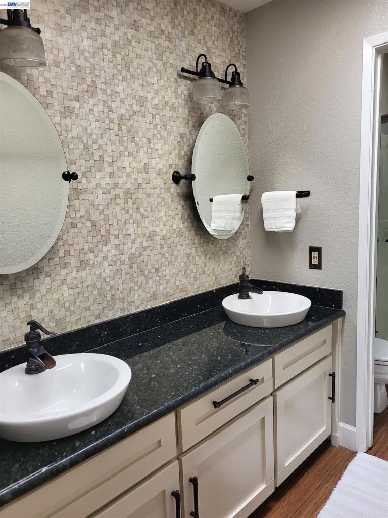 665 Palomino Dr D Property Photo 12