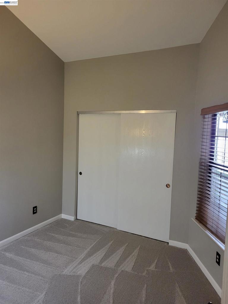 665 Palomino Dr D Property Photo 14