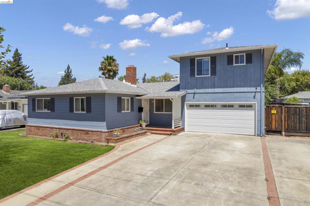 1758 Landana Dr Property Photo 1