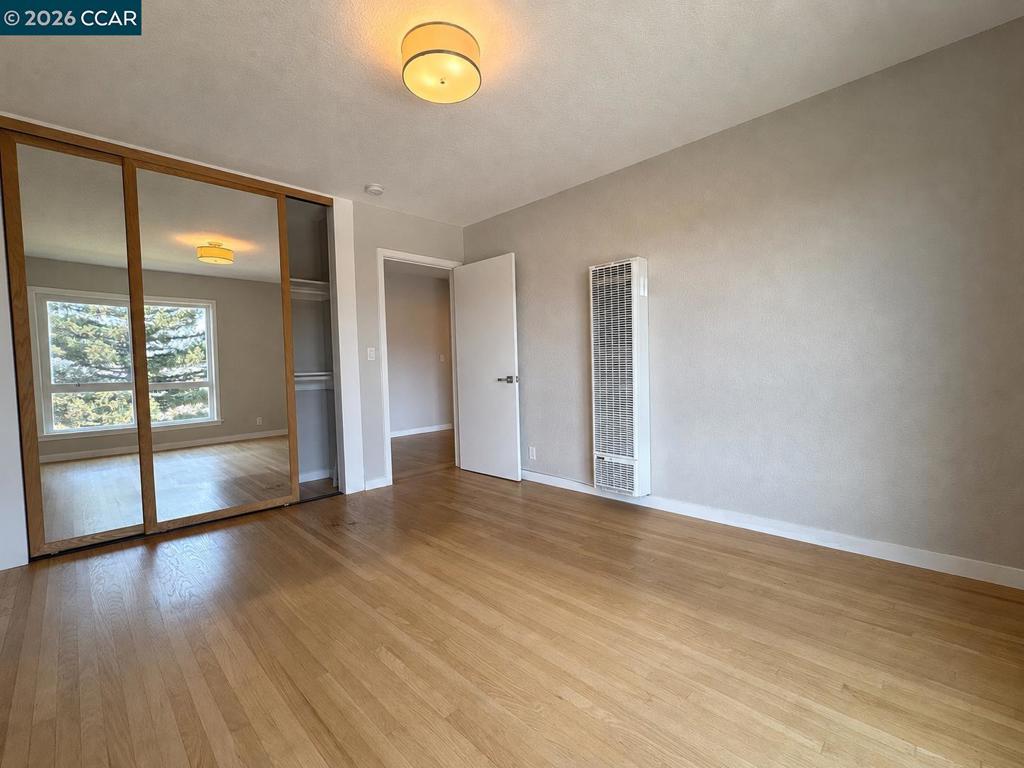 785 Taft Ave 10 Property Photo 17